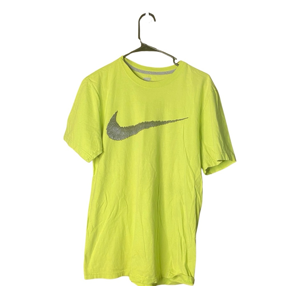 Nike Mens’s tee - size m
